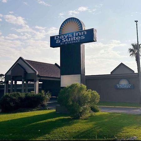 Days Inn & Suites By Wyndham Jennings Exterior foto